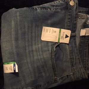 Terra& sky mid rise tummy control 24w petite